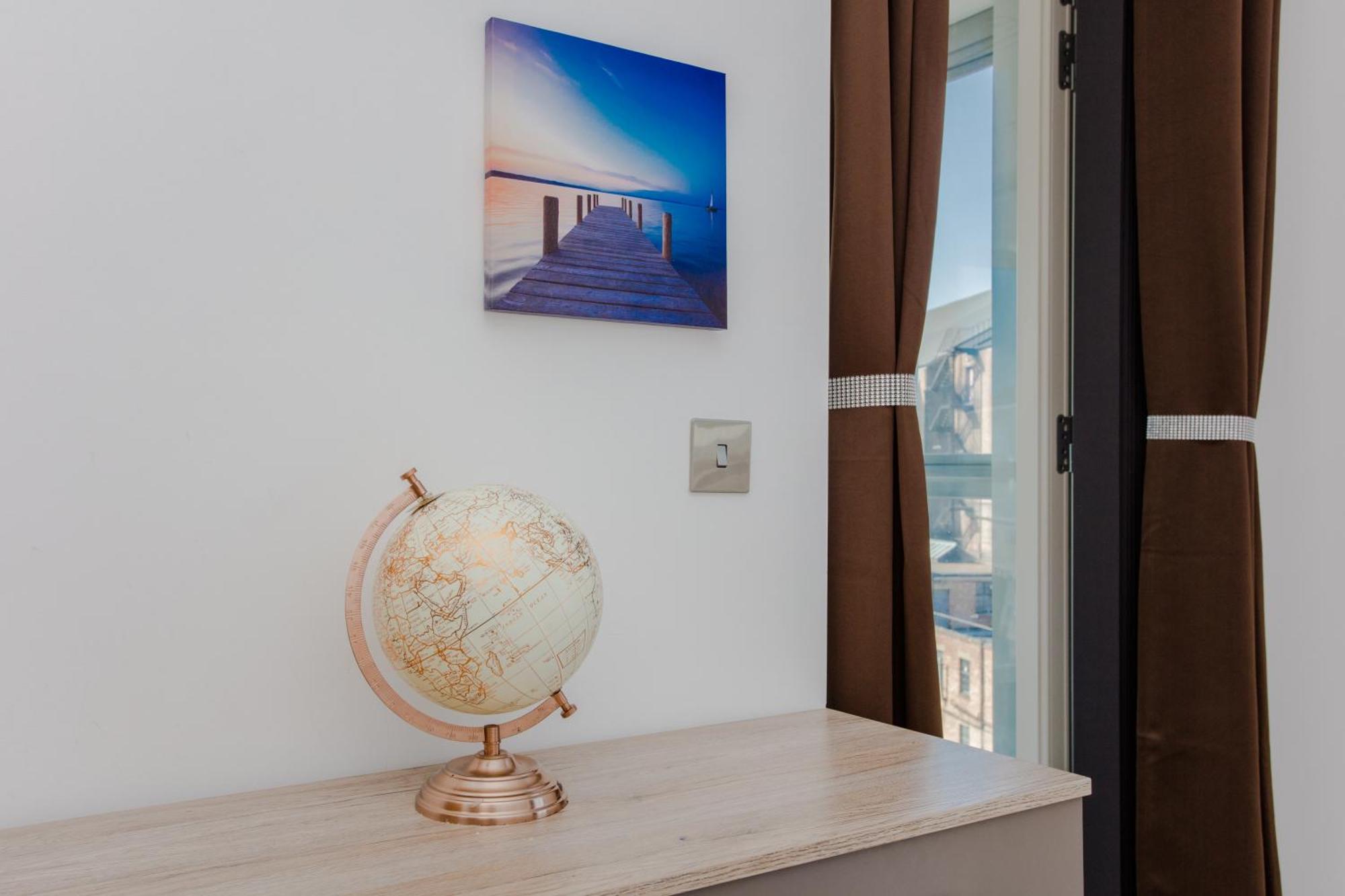 Brand New 2 Bedroom 2 Bath Flat At Brixton Station And O2 For Max 7 Guests Apartment