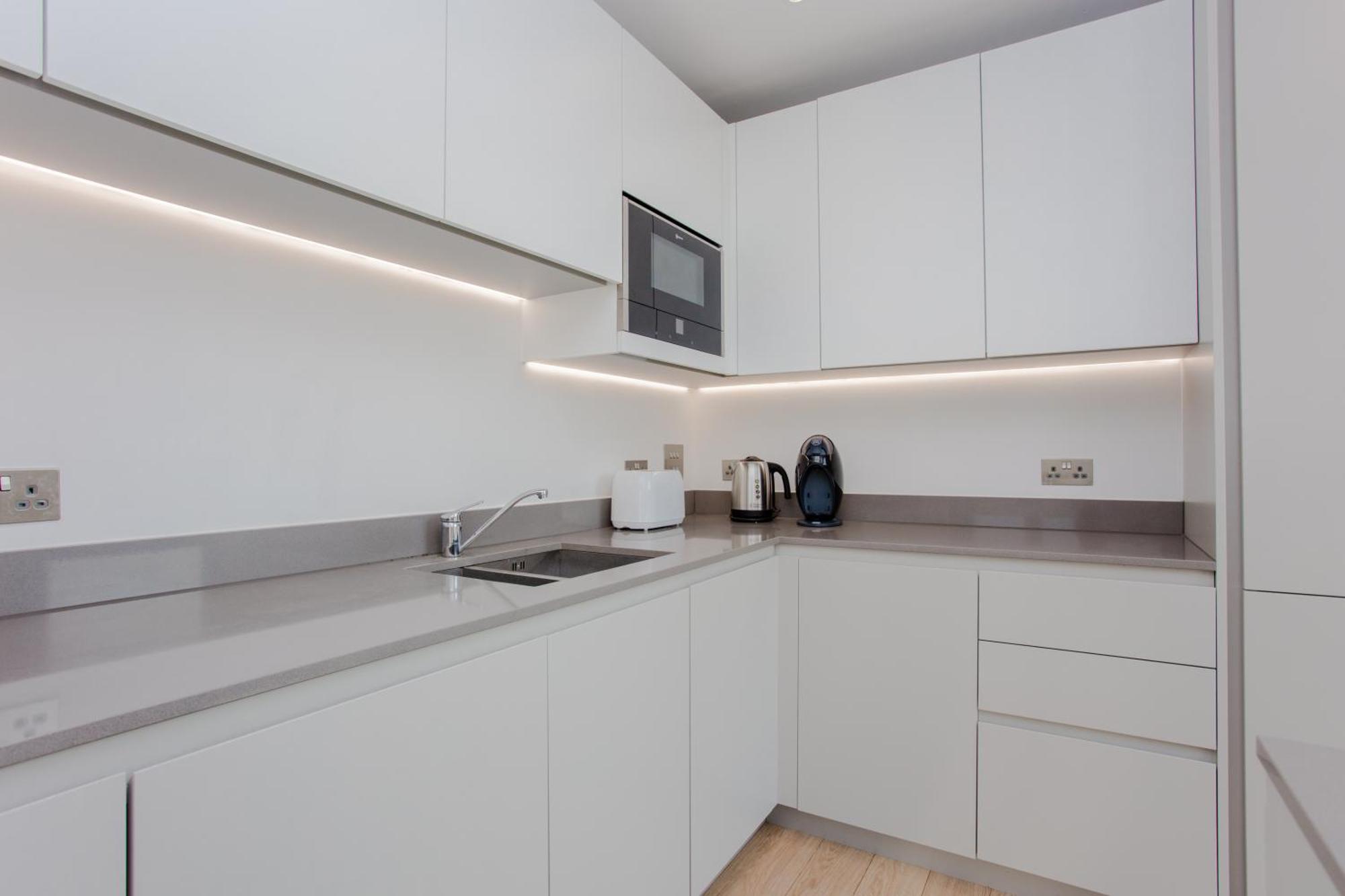 Brand New 2 Bedroom 2 Bath Flat At Brixton Station And O2 For Max 7 Guests Apartment London