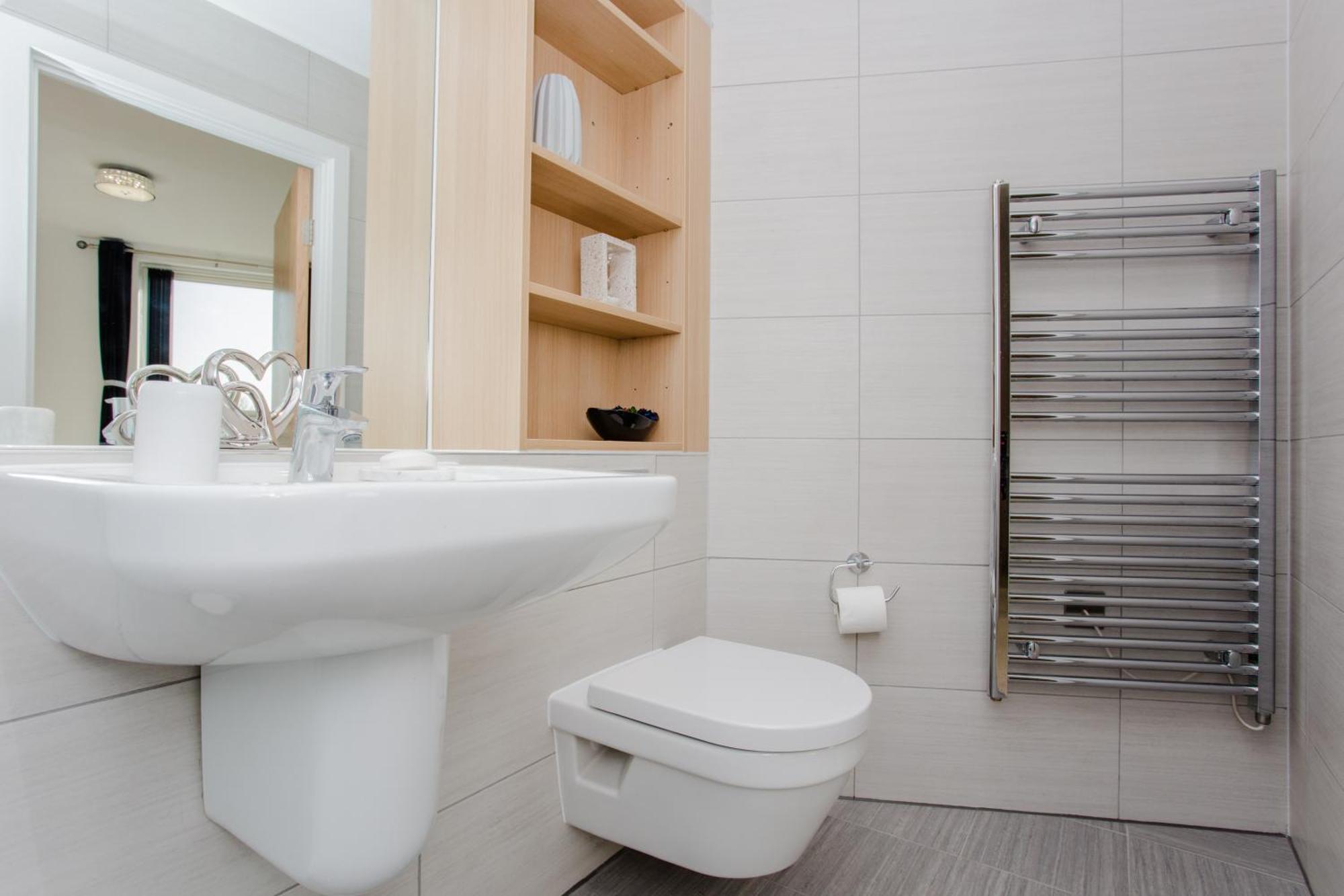 Apartment Brand New 2 Bedroom 2 Bath Flat At Brixton Station And O2 For Max 7 Guests